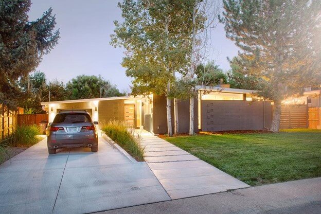 Mid-Century Modern Landscaping Driveway